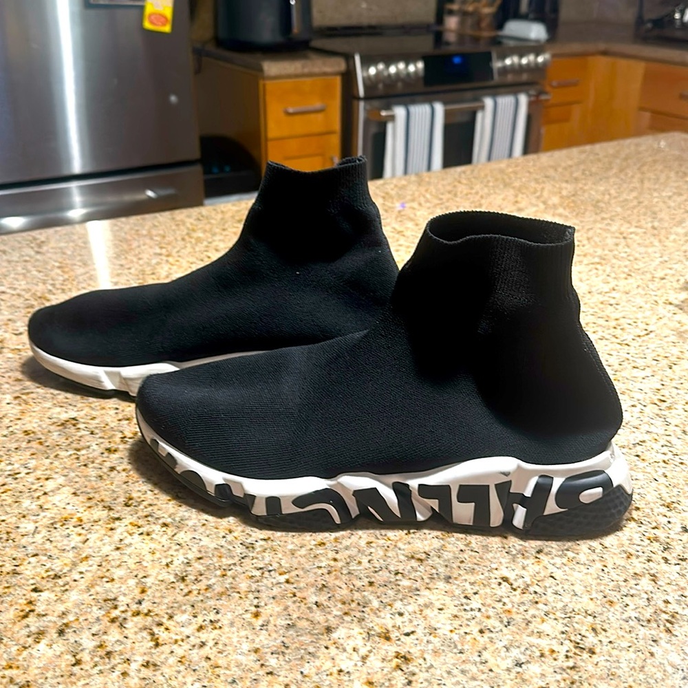 Balenciaga Speed Trainer *Graffiti